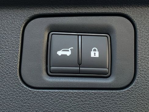 New 2026 Nissan Armada SL image 22