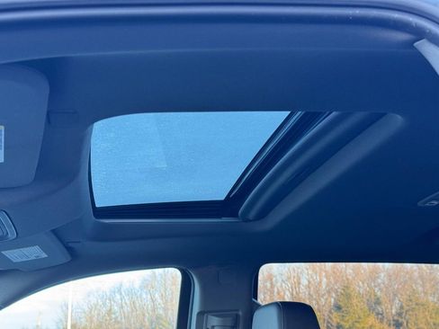 Used 2024 GMC Sierra 1500 Elevation w/ Elevation Premium Package image 29