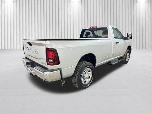 New 2026 RAM 2500 Tradesman AWD/4WD image 5