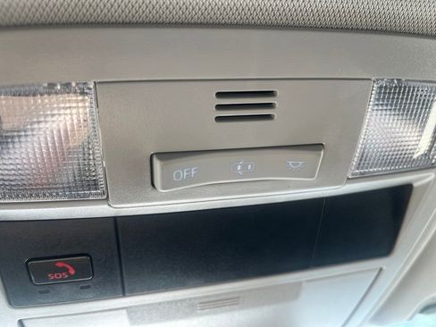 Used 2023 Toyota Tacoma SR w/ SR Convenience Package RWD image 20