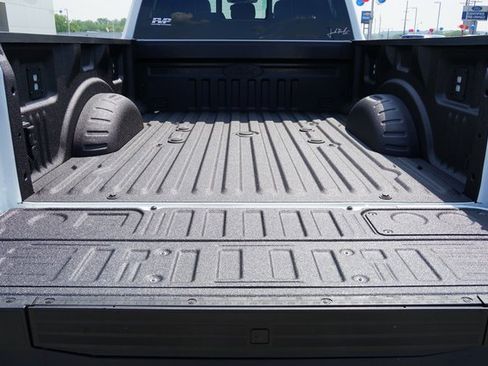 New 2025 Ford F250 Lariat w/ Lariat Ultimate Package image 7