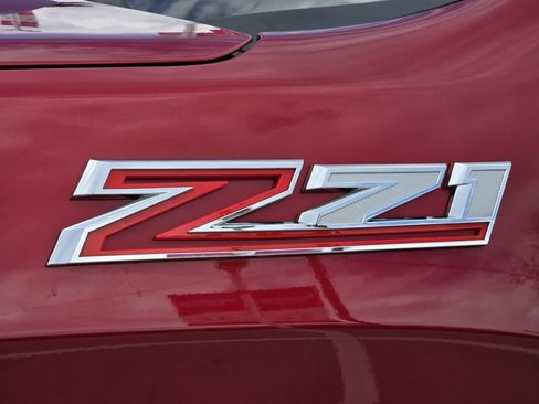 Used 2024 Chevrolet Silverado 1500 RST w/ Z71 Off-Road Package image 11