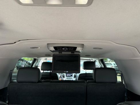 Used 2016 GMC Yukon XL SLT w/ HD Trailering Package AWD/4WD image 20