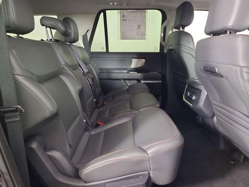 Used 2025 Ford Expedition Max Active image 22