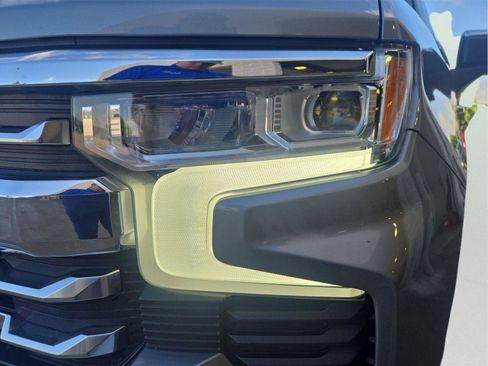 Used 2023 Chevrolet Silverado 1500 LTZ AWD/4WD image 10