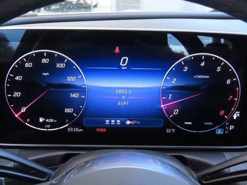 Certified 2025 Mercedes-Benz C 300 Sedan image 31