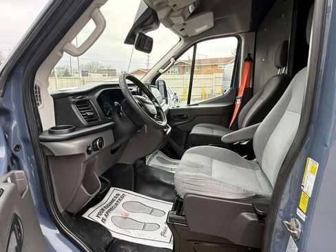 Used 2020 Ford Transit 250 148 High Roof Extended image 18