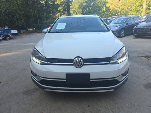 Used 2018 Volkswagen Golf Alltrack SE AWD/4WD image 3