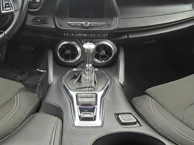 Used 2020 Chevrolet Camaro LT RWD image 22