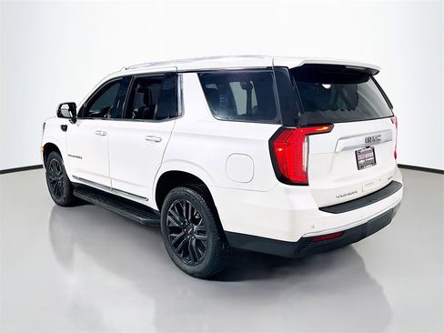Used 2021 GMC Yukon SLT w/ SLT Luxury Plus Package image 5
