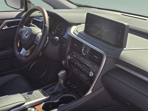 Certified 2022 Lexus RX 350L FWD w/ Premium Package image 30