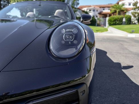 Used 2024 Porsche 911 Cabriolet image 67
