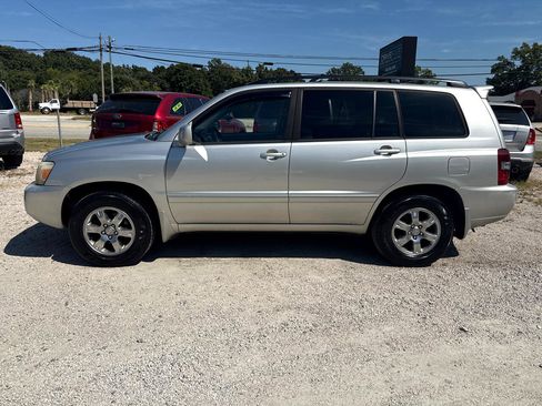 Used 2007 Toyota Highlander 2WD V6 image 2