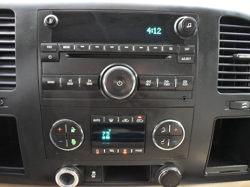 Used 2013 GMC Sierra 1500 SLE image 20