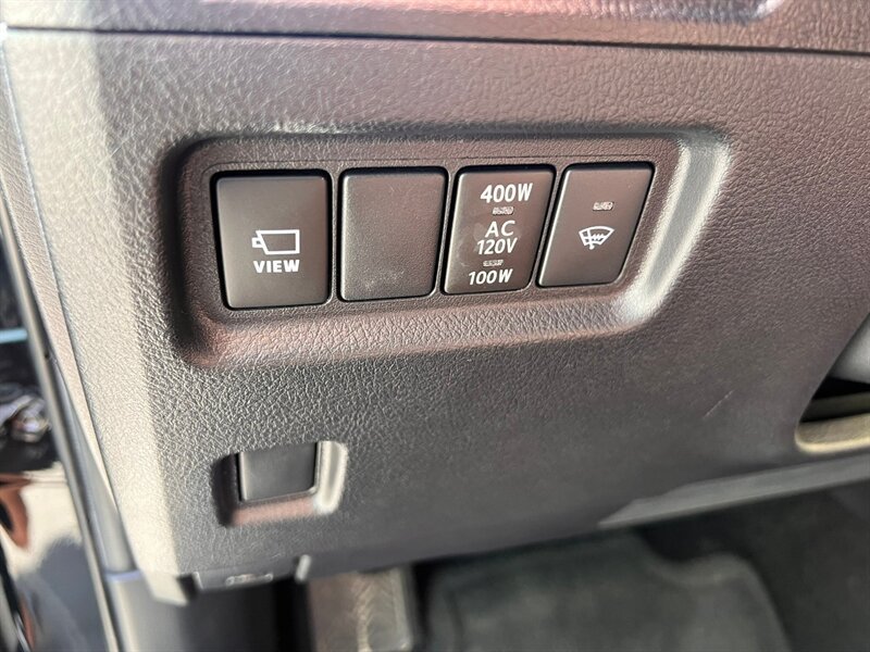 Used 2023 Toyota 4Runner Limited AWD/4WD image 27
