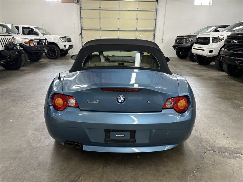 Used 2003 BMW Z4 3.0i RWD image 4