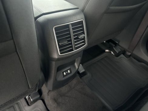 New 2026 Kia Sportage LX FWD image 25