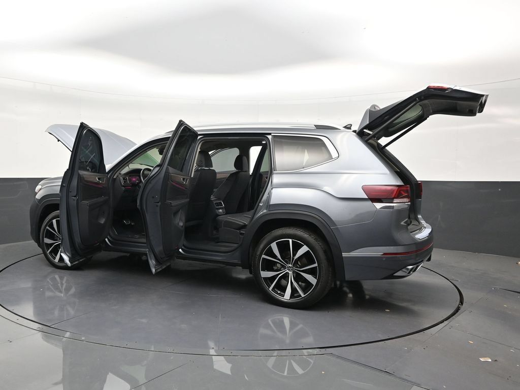 Used 2025 Volkswagen Atlas SEL Premium R-Line AWD/4WD image 31