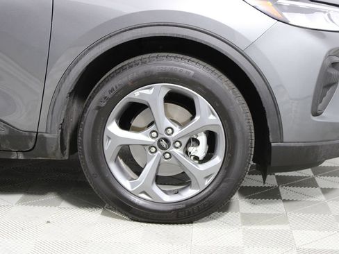 Used 2025 Ford Escape ST-Line FWD image 29