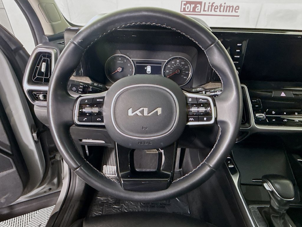 Certified 2022 Kia Sorento X-Line EX AWD/4WD image 20