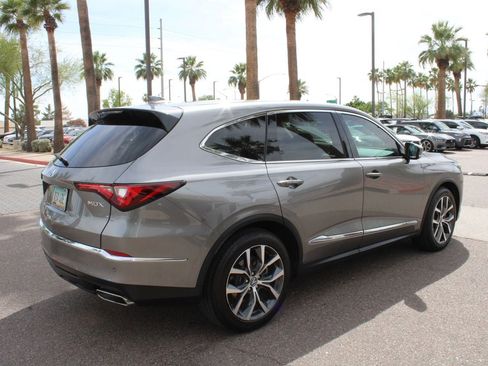 Used 2023 Acura MDX FWD w/ Technology Package image 4