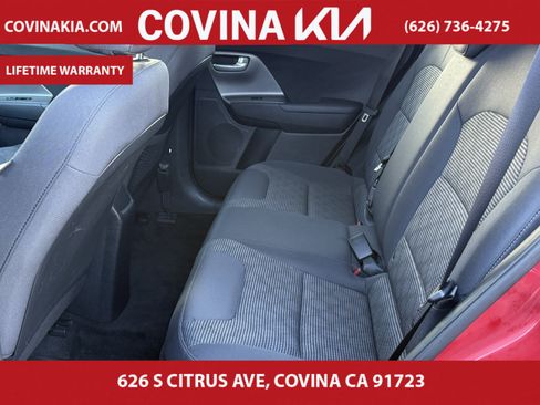Used 2022 Kia Niro LX image 27