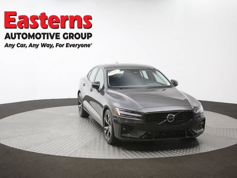 Used 2024 Volvo S60 B5 Core AWD/4WD image 54
