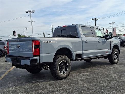 New 2026 Ford F250 Lariat w/ Tremor Off-Road Package image 4