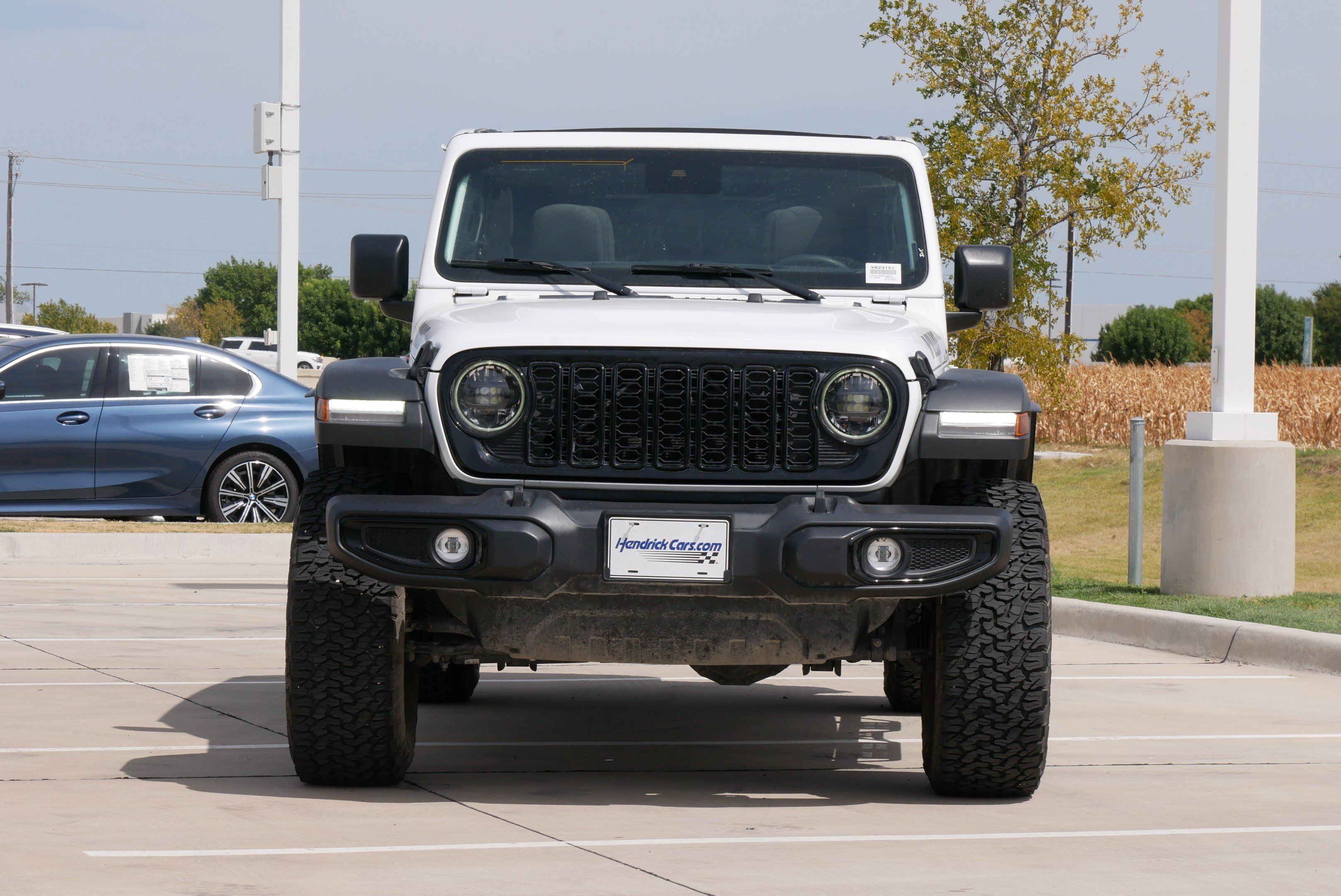 Used 2024 Jeep Wrangler Unlimited Sport AWD/4WD image 3