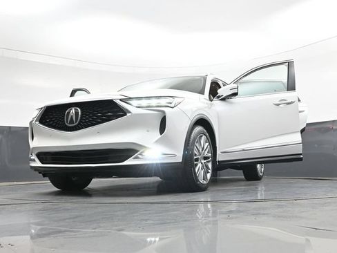 Used 2023 Acura MDX SH-AWD w/ Advance Package image 32