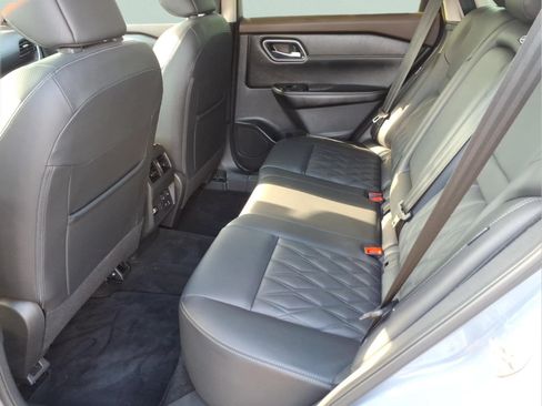 Certified 2023 Nissan Rogue Platinum w/ Platinum Premium Package AWD/4WD image 26
