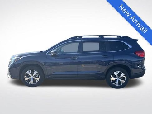 Certified 2025 Subaru Ascent Premium AWD/4WD image 4