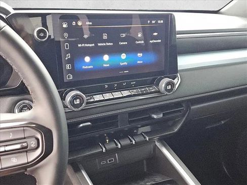 Used 2023 Chevrolet Colorado LT w/ LT Convenience Package image 13