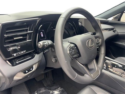 Used 2023 Lexus RX 350 Premium image 50