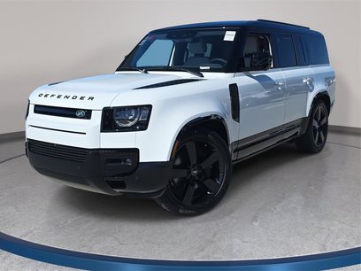 New 2025 Land Rover Defender 130 X-Dynamic SE
