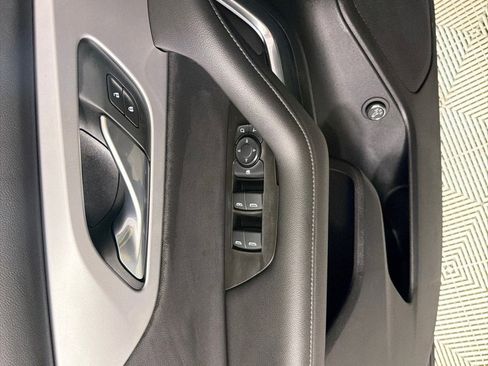 Used 2022 Chevrolet Blazer LT image 10