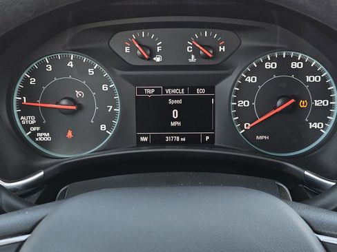 Used 2022 Chevrolet Equinox LS image 22