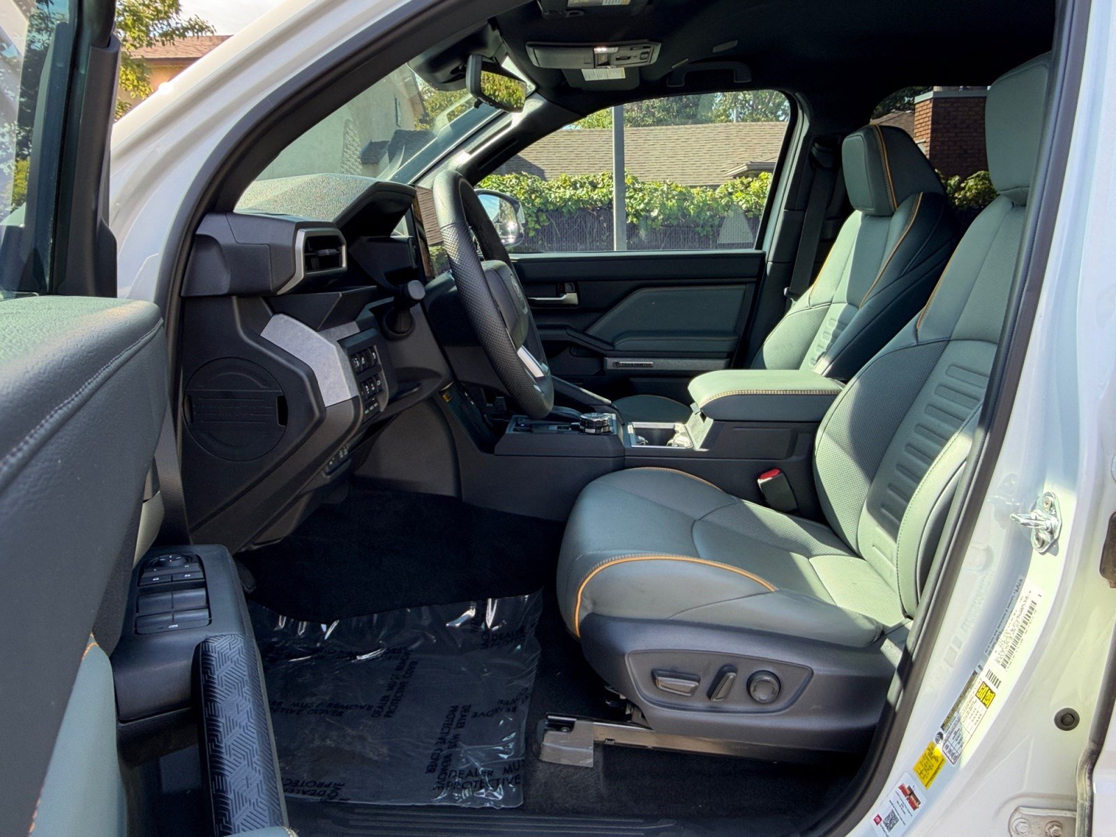 Certified 2025 Toyota Tacoma 4x4 Double Cab Hybrid image 11
