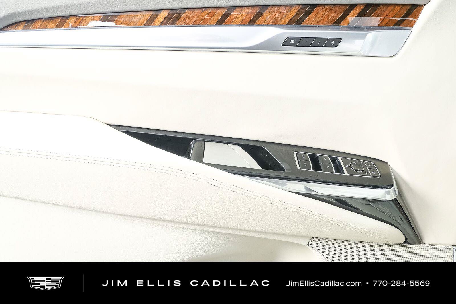 New 2027 Cadillac Escalade Platinum Sport w/ LPO, ONYX Package AWD/4WD image 6