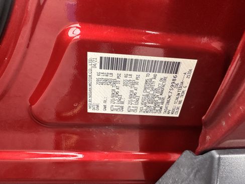 Used 2021 Nissan Rogue SV image 29