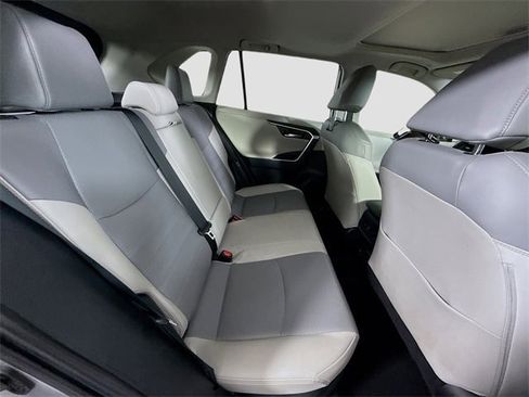 Used 2024 Toyota RAV4 Limited image 27