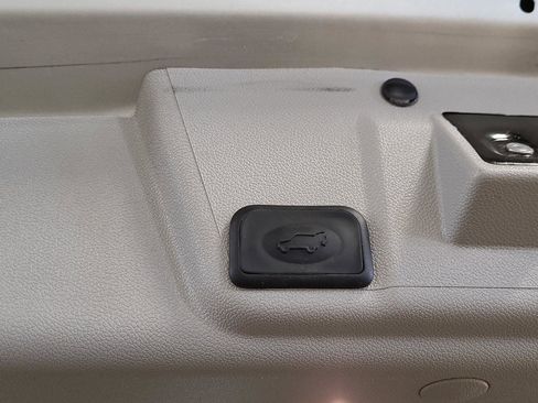 Used 2015 Buick Enclave Premium w/ Trailering Package image 29