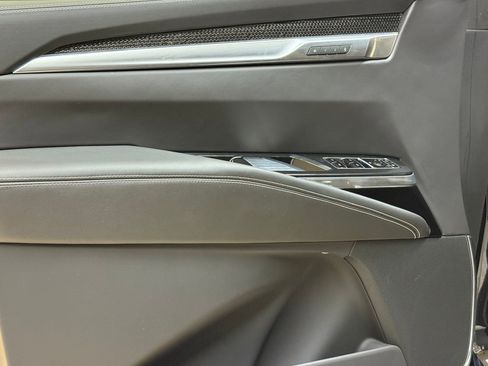 New 2026 Cadillac Escalade V w/ LPO, ONYX Package image 13