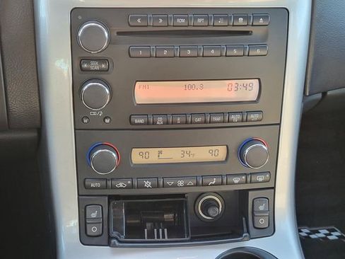 Used 2006 Chevrolet Corvette Convertible w/ Preferred Equipment Group image 17