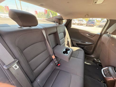 Used 2023 Chevrolet Malibu LT FWD image 44