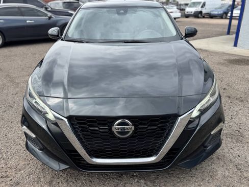 Used 2022 Nissan Altima 2.5 SV FWD image 2
