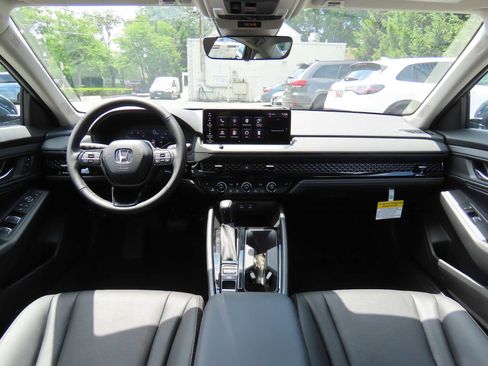 New 2025 Honda Accord EX-L image 16