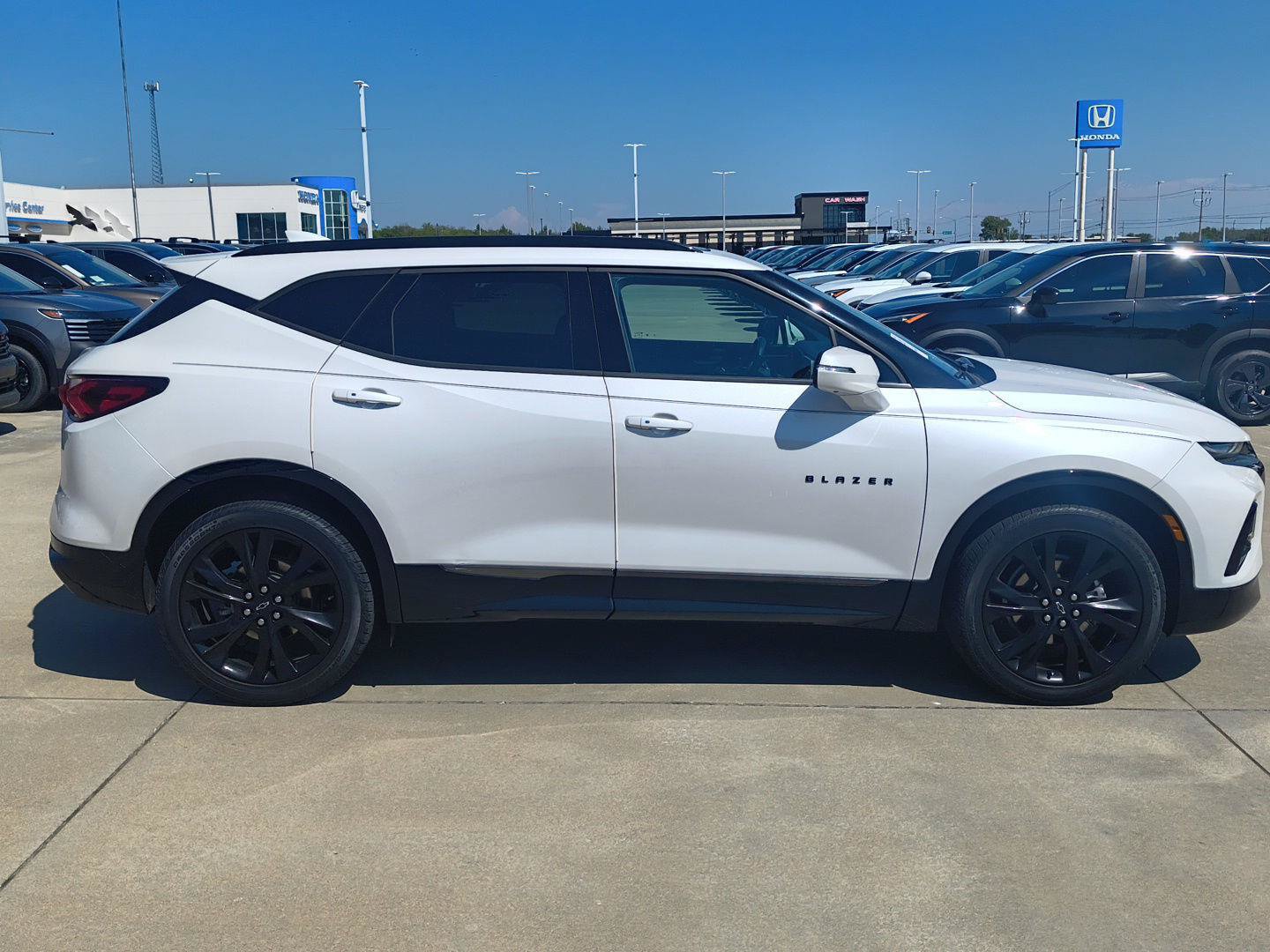 Used 2021 Chevrolet Blazer RS w/ Enhanced Convenience Package AWD/4WD image 14