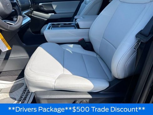 New 2026 Ford Expedition Max Platinum image 40