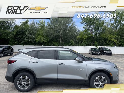 Used 2024 Chevrolet Blazer LT FWD image 6